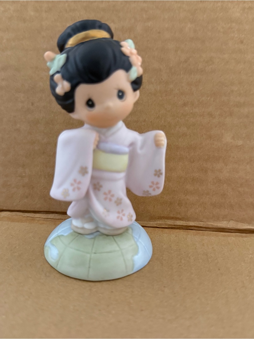 Precious Moments Pastel Kimono Figurine in Pink and Black
